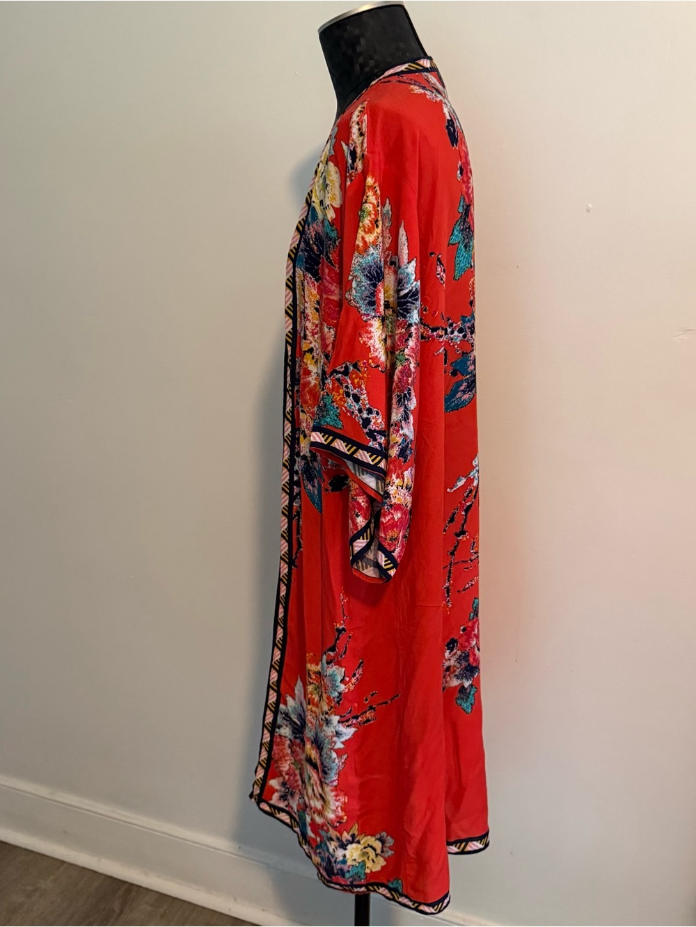 Flying Tomato Red Floral Kimono - Picture 6 of 10